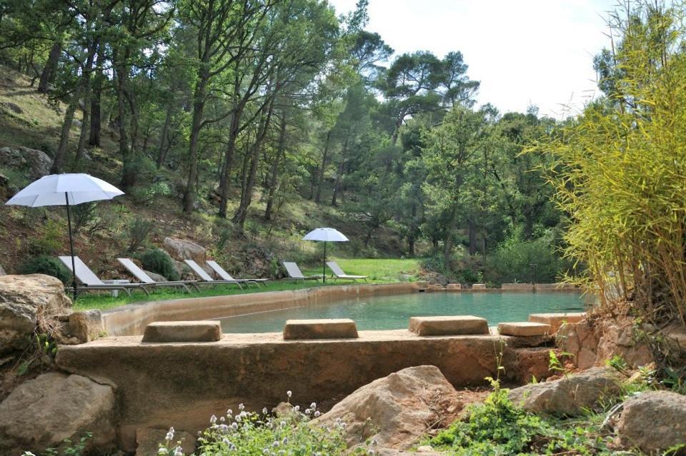 Le Moulin En Provence Bed and Breakfast Saint-Antonin-sur-Bayon Exteriör bild