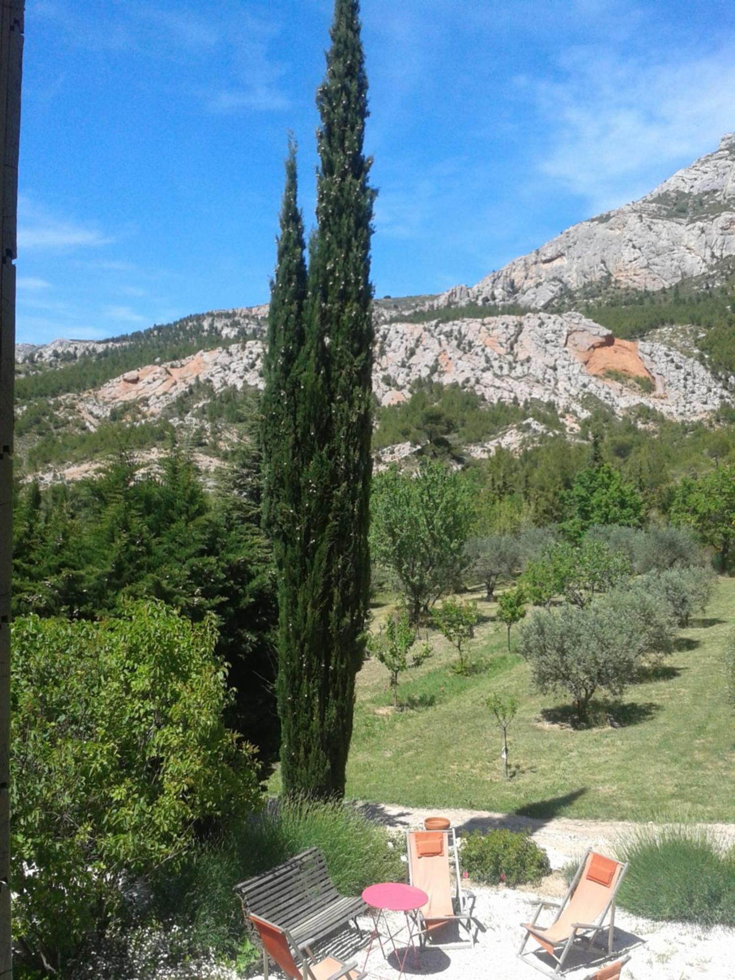 Le Moulin En Provence Bed and Breakfast Saint-Antonin-sur-Bayon Exteriör bild