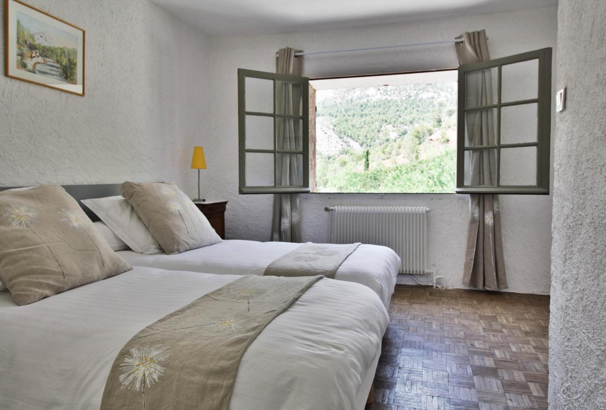 Le Moulin En Provence Bed and Breakfast Saint-Antonin-sur-Bayon Exteriör bild
