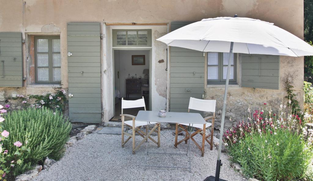 Le Moulin En Provence Bed and Breakfast Saint-Antonin-sur-Bayon Exteriör bild
